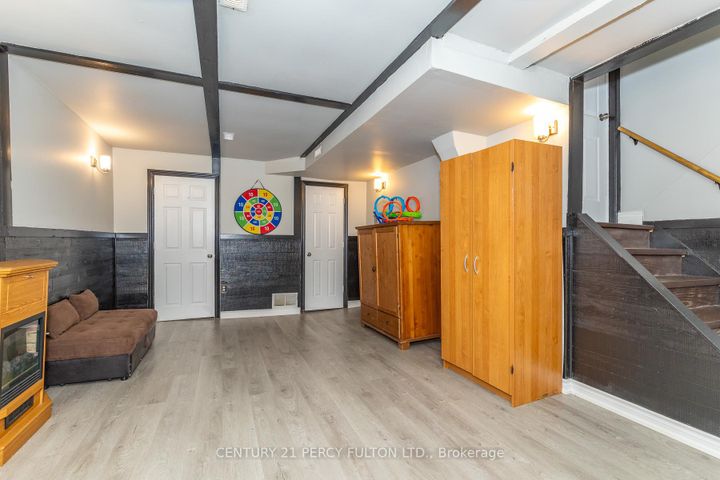 Photo 33 at 4 - 1415 Fieldlight Boulevard, Liverpool, Pickering