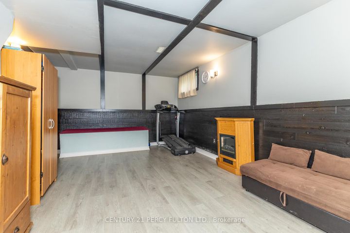 Photo 34 at 4 - 1415 Fieldlight Boulevard, Liverpool, Pickering