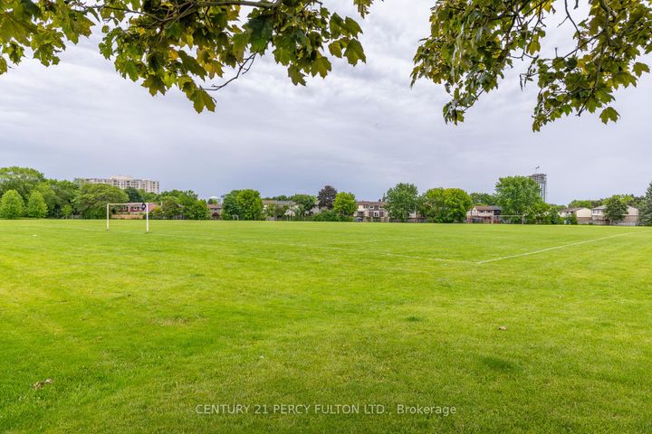 Photo 46 at 4 - 1415 Fieldlight Boulevard, Liverpool, Pickering