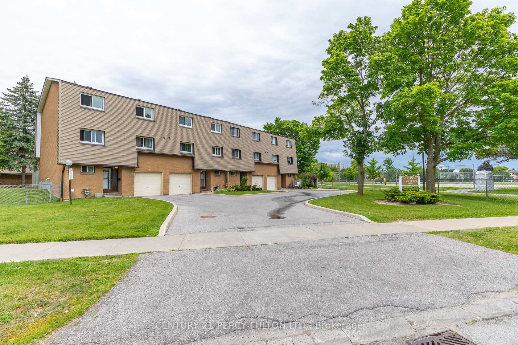 4 - 1415 Fieldlight Boulevard, Liverpool, Pickering 2