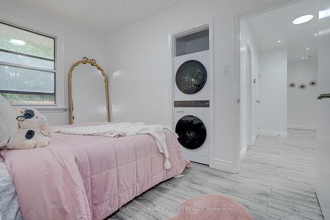 Photo 22 at 18 Courton Drive, Maryvale, Toronto