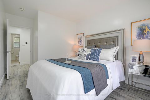 Photo 24 at 18 Courton Drive, Maryvale, Toronto