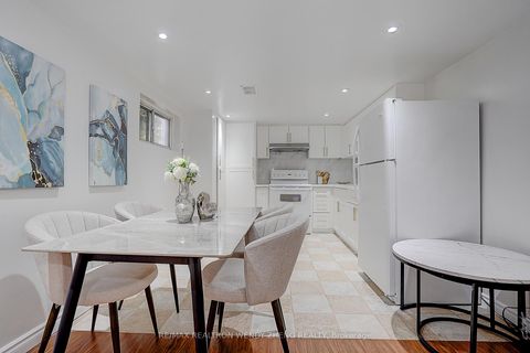 Photo 32 at 18 Courton Drive, Maryvale, Toronto