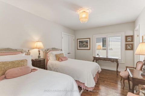 Photo 30 at 209 Carmichael Avenue, Nortown, Toronto