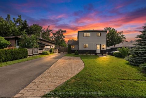Photo 1 at 243 Letitia Street, Letitia Heights, Barrie