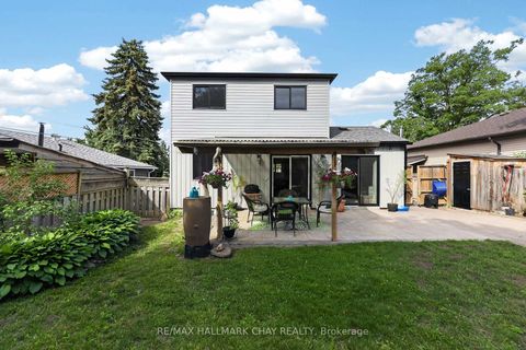 Photo 5 at 243 Letitia Street, Letitia Heights, Barrie