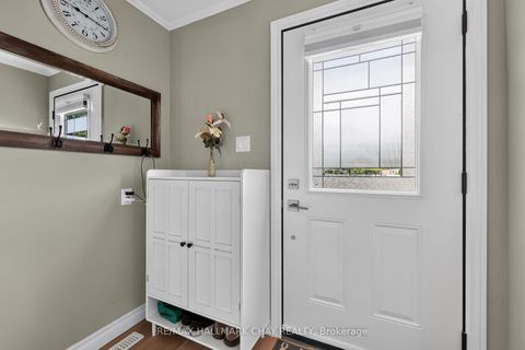 Photo 16 at 243 Letitia Street, Letitia Heights, Barrie