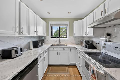 Photo 18 at 243 Letitia Street, Letitia Heights, Barrie