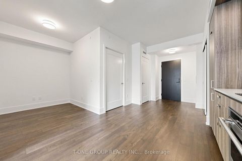 Photo 15 at 1708 - 470 Front Street W, Waterfront Communities C1, Toronto