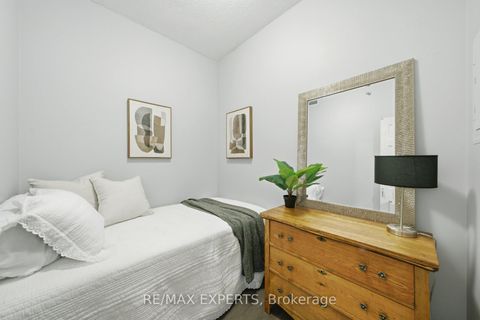 Photo 18 at 1907 - 225 Sackville Street, Regent Park, Toronto
