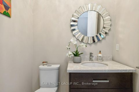 Photo 8 at 36A Doverwood Court, Newtonbrook East, Toronto
