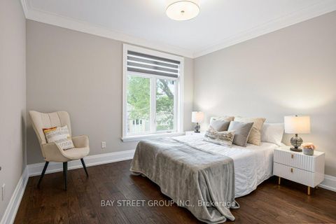 Photo 19 at 36A Doverwood Court, Newtonbrook East, Toronto