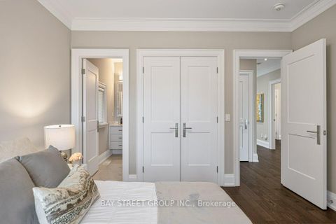 Photo 20 at 36A Doverwood Court, Newtonbrook East, Toronto