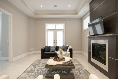 Photo 34 at 36A Doverwood Court, Newtonbrook East, Toronto