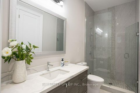 Photo 37 at 36A Doverwood Court, Newtonbrook East, Toronto
