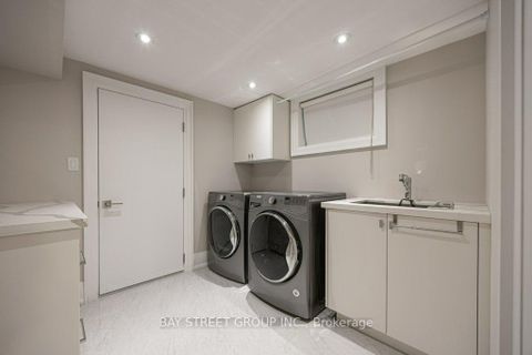 Photo 38 at 36A Doverwood Court, Newtonbrook East, Toronto