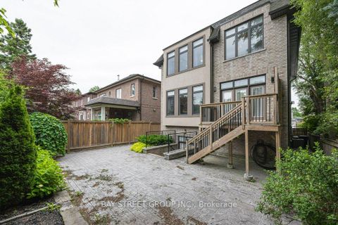 Photo 41 at 36A Doverwood Court, Newtonbrook East, Toronto