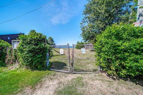 Photo 5 at 158 Beach Road, Keswick North, Georgina