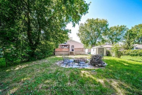 Photo 10 at 158 Beach Road, Keswick North, Georgina