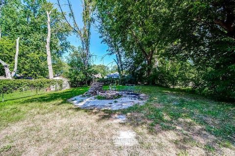 Photo 12 at 158 Beach Road, Keswick North, Georgina