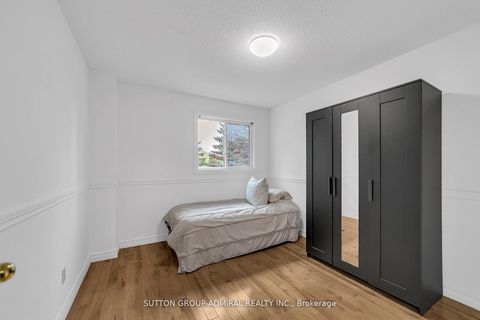 Photo 31 at 63 O'connor Crescent, North Richvale, Richmond Hill