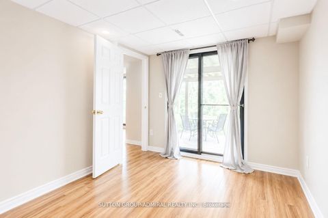 Photo 35 at 63 O'connor Crescent, North Richvale, Richmond Hill