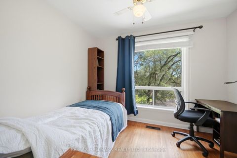 Photo 24 at 42 Catalina Drive, Scarborough Village, Toronto