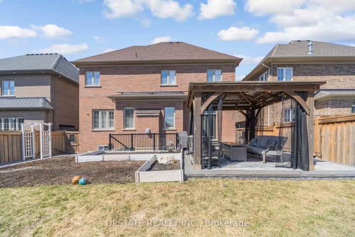 Photo 47 at 23 Spain Crescent, Toronto Gore Rural Estate, Brampton