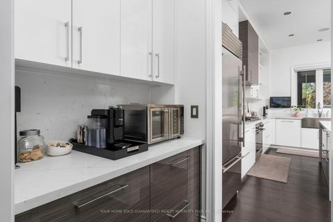 Photo 14 at 14 Aspen King Court, Nobleton, King