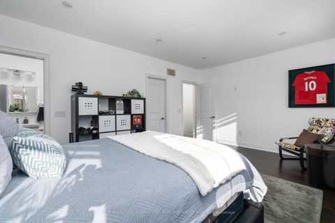 Photo 29 at 14 Aspen King Court, Nobleton, King