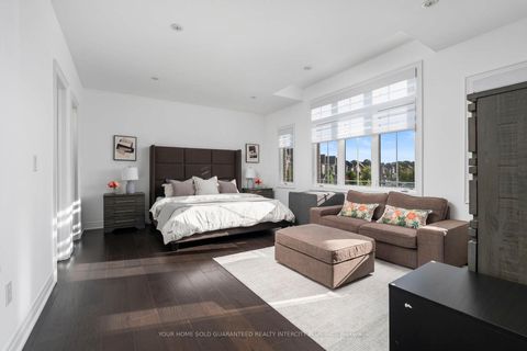 Photo 31 at 14 Aspen King Court, Nobleton, King