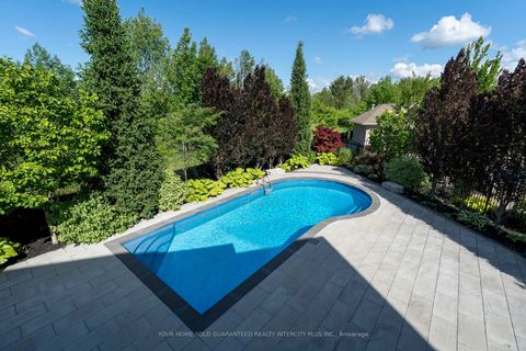 Photo 42 at 14 Aspen King Court, Nobleton, King