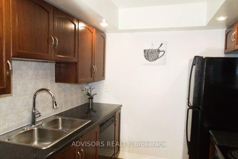 Photo 5 at 413 - 270 Wellington Street, Waterfront Communities C1, Toronto