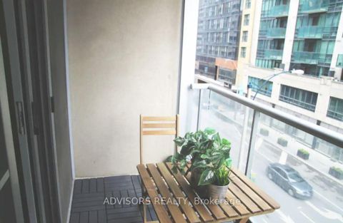 Photo 12 at 413 - 270 Wellington Street, Waterfront Communities C1, Toronto