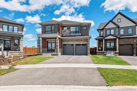 Photo 1 at 15 Abbey Crescent, Rural Barrie Southeast, Barrie