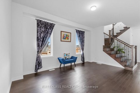 Photo 4 at 15 Abbey Crescent, Rural Barrie Southeast, Barrie