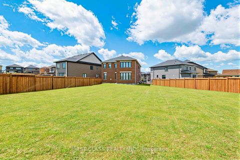 Photo 40 at 15 Abbey Crescent, Rural Barrie Southeast, Barrie