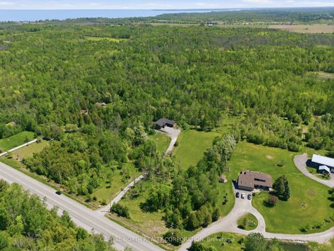 Photo 4 at 26375 Woodbine Avenue, Historic Lakeshore Communities, Georgina