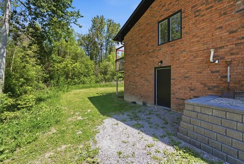 Photo 37 at 26375 Woodbine Avenue, Historic Lakeshore Communities, Georgina