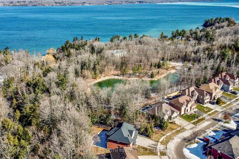 Photo 1 at 38 Camelot Square, Shore, Barrie