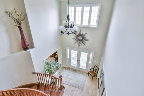Photo 4 at 38 Camelot Square, Shore, Barrie