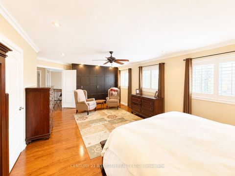 Photo 20 at 38 Camelot Square, Shore, Barrie