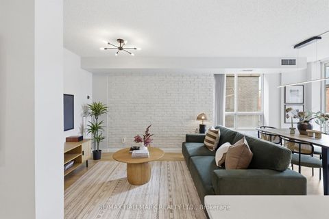 Photo 2 at 303 - 311 Richmond Street E, Moss Park, Toronto