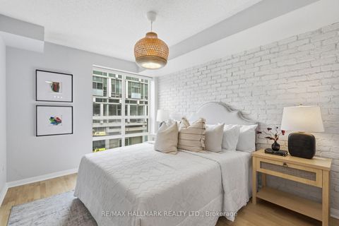Photo 11 at 303 - 311 Richmond Street E, Moss Park, Toronto
