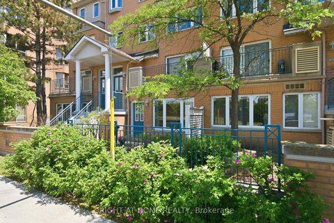 Photo 5 at 25 - 117 Omni Drive, Bendale, Toronto