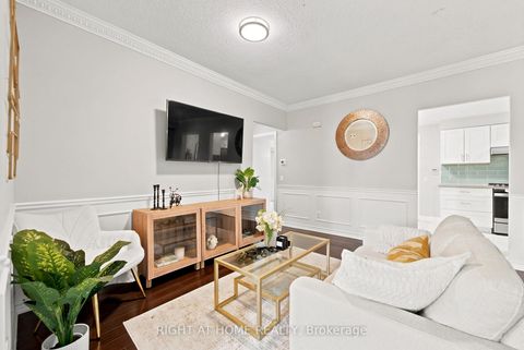 Photo 13 at 25 - 117 Omni Drive, Bendale, Toronto