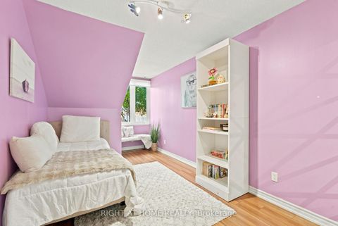 Photo 18 at 25 - 117 Omni Drive, Bendale, Toronto