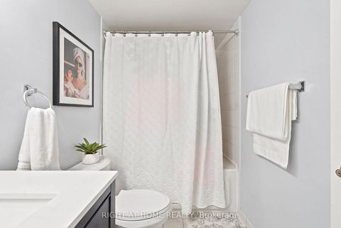 Photo 36 at 25 - 117 Omni Drive, Bendale, Toronto