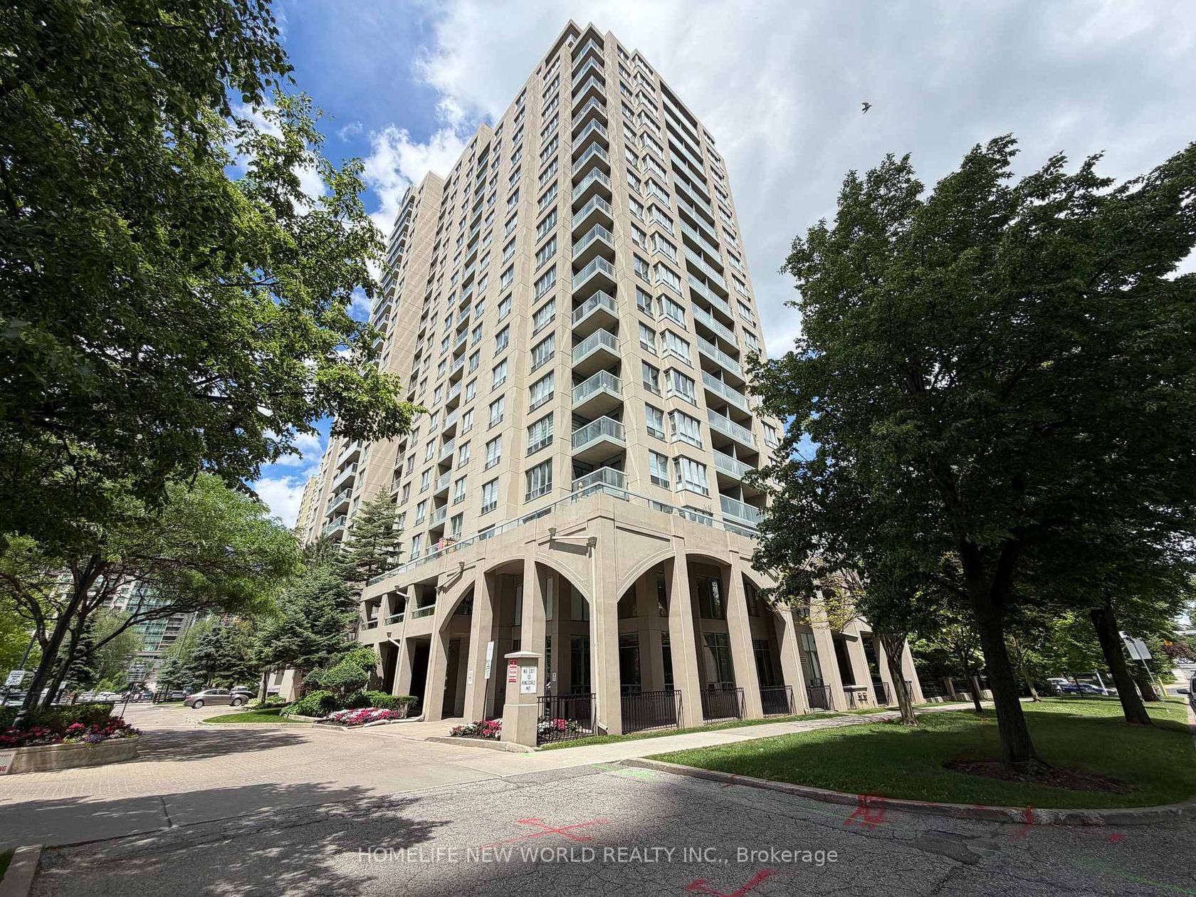 506 - 28 Empress Avenue, Willowdale East, Toronto photo number 2