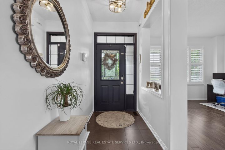 Photo 3 at 852 Trudeau Drive, BE Beaty, Milton